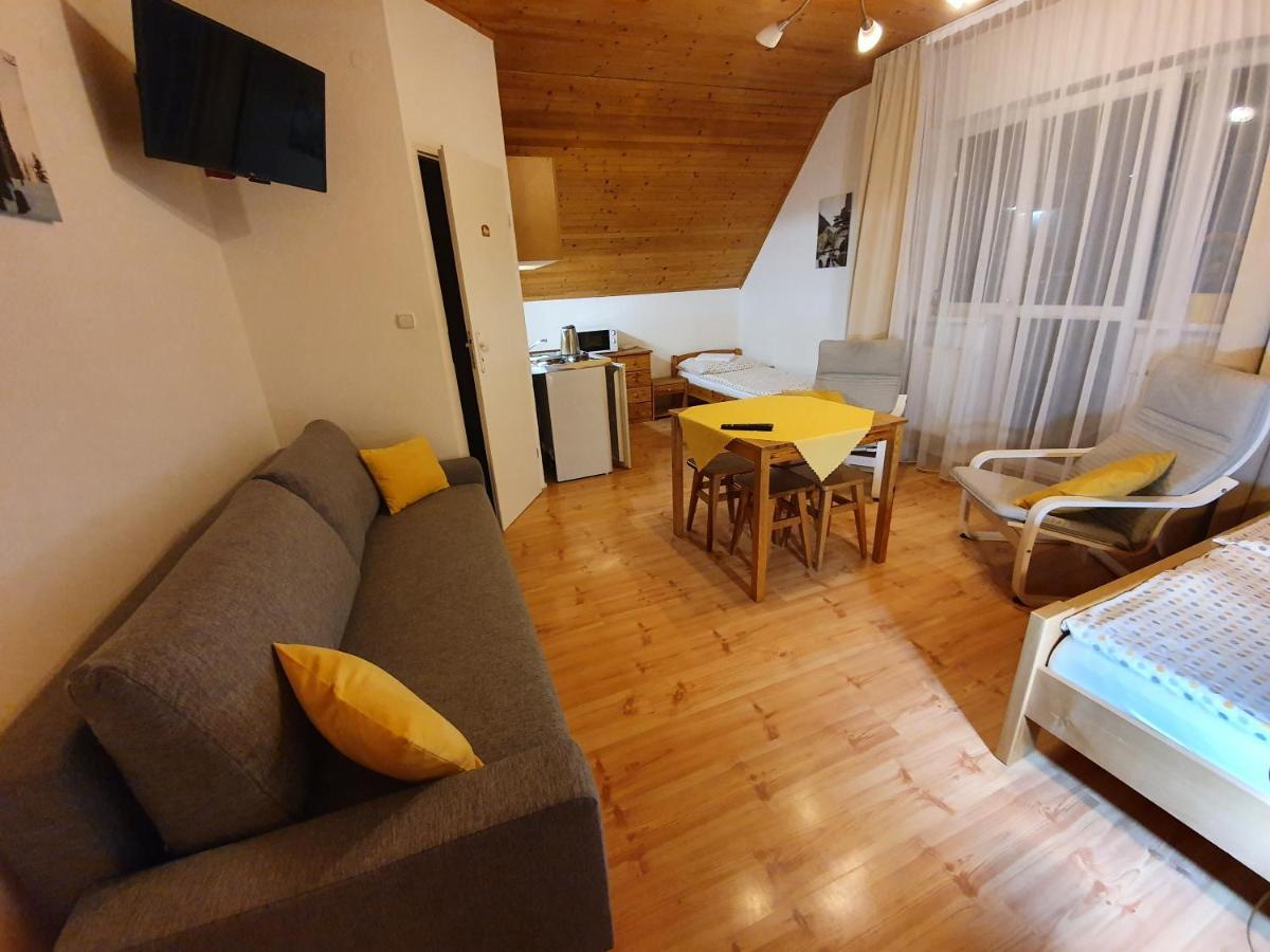 Apartament Zlty Dom Wierzbów Zewnętrze zdjęcie