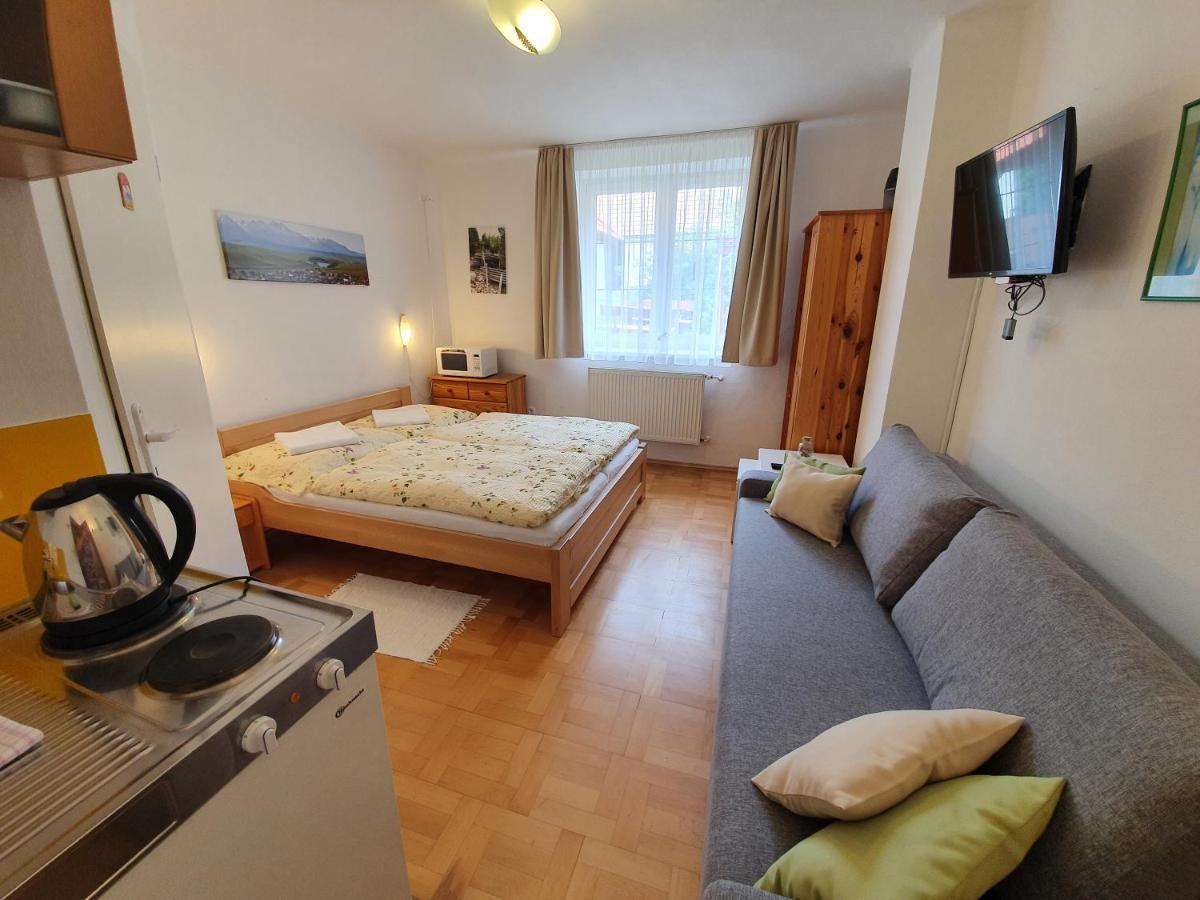 Apartament Zlty Dom Wierzbów Zewnętrze zdjęcie