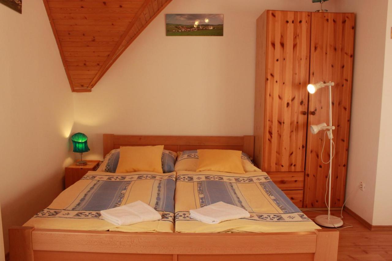 Apartament Zlty Dom Wierzbów Zewnętrze zdjęcie